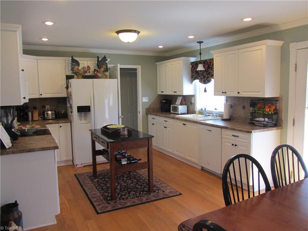 855 Park Road Mayodan, NC 27027 - Photo 12 of 30
