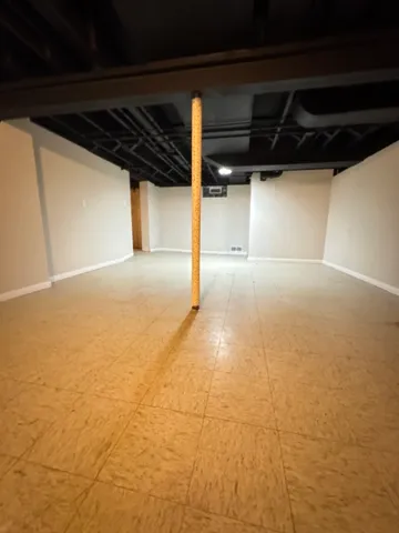 $346,000 | 1616 Glenwood Avenue, Joliet, IL 60435