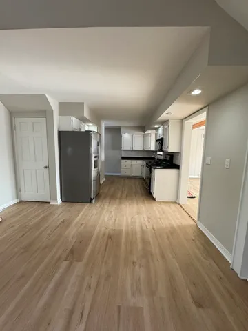 $346,000 | 1616 Glenwood Avenue, Joliet, IL 60435