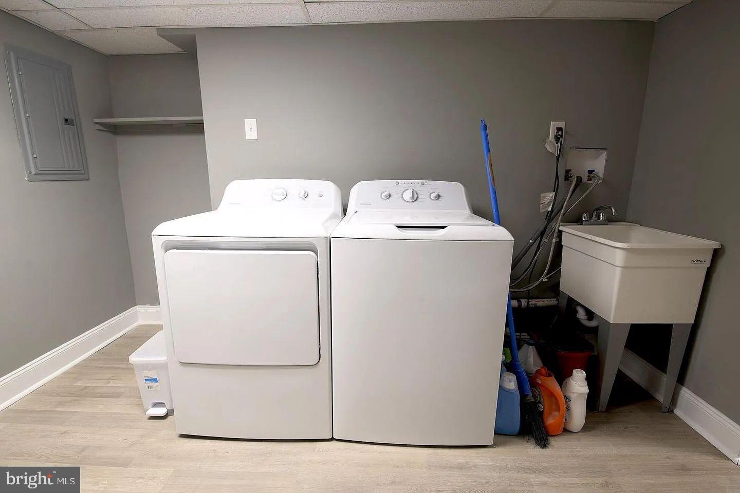 83 North State Road Upper Darby, PA 19082 - Photo 20 of 27 a utility room with dryer and washer
