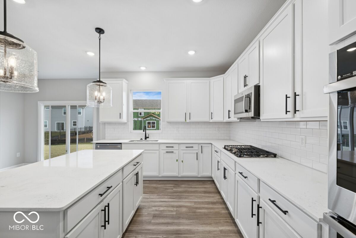 17117 Silo Rdg Way Noblesville, IN 46060 - Photo 5 of 30