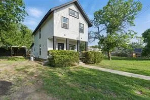 $2,300 | 903 North Miller Street, Decatur, TX 76234