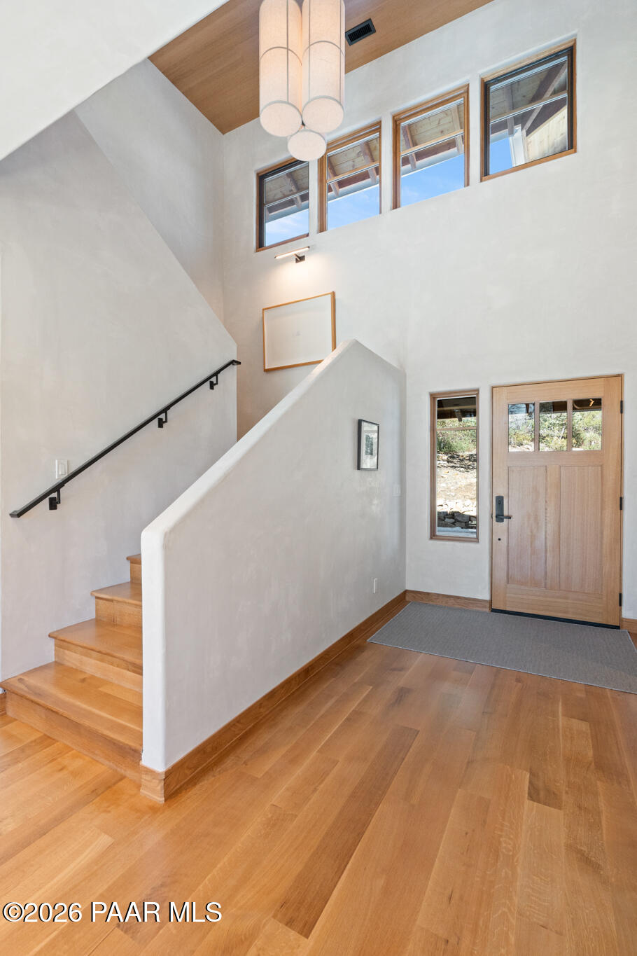 1090 High Valley Ranch Road Prescott, AZ 86303 - Photo 34 of 65 Entry-Stairs