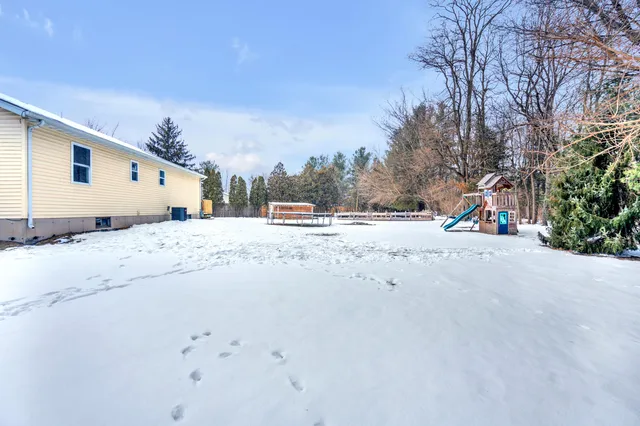 $289,900 | 3902 North Explorer Lane, Wheatfield, IN 46392