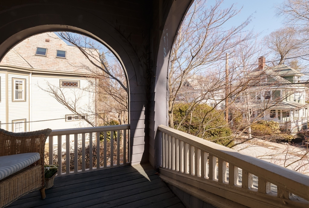 40 Marion Road Watertown, MA 02472 - Photo 12 of 21