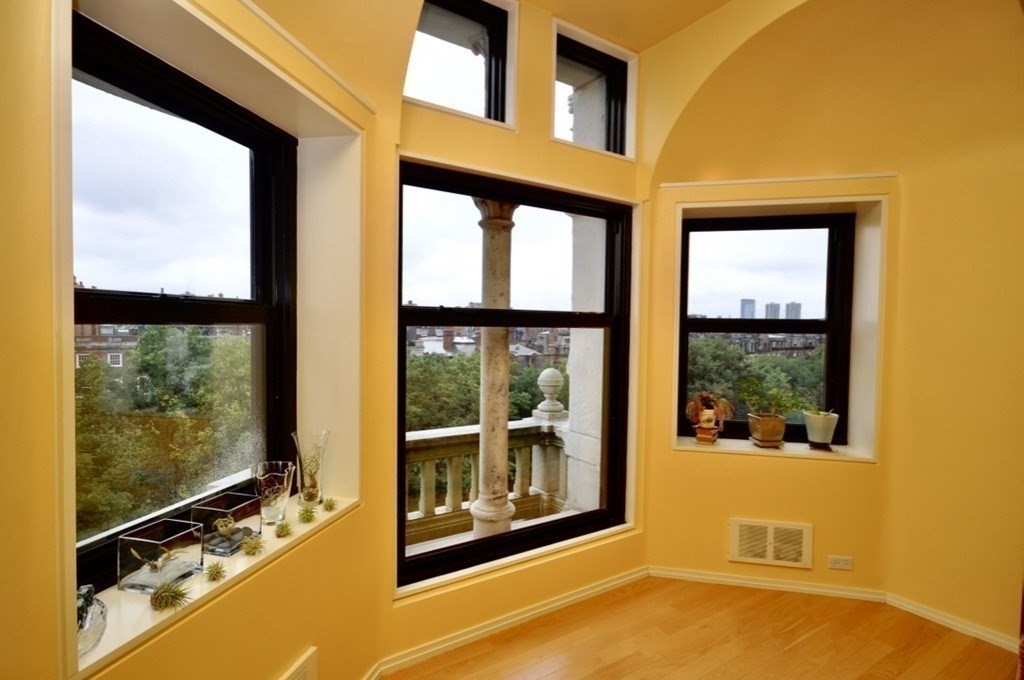 160 Commonwealth Avenue, Unit 513 Boston, MA 02116 - Photo 11 of 30