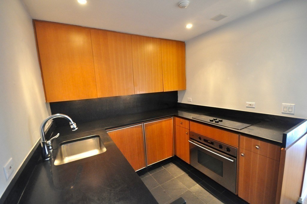 160 Commonwealth Avenue, Unit 513 Boston, MA 02116 - Photo 23 of 30