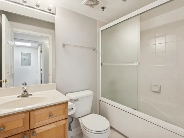 $339,900 | 8650 North Shermer Road, Unit 102, Niles, IL 60714