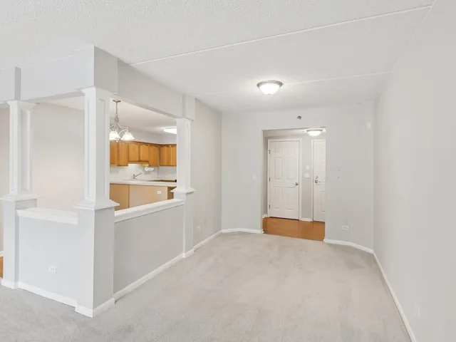 $339,900 | 8650 North Shermer Road, Unit 102, Niles, IL 60714