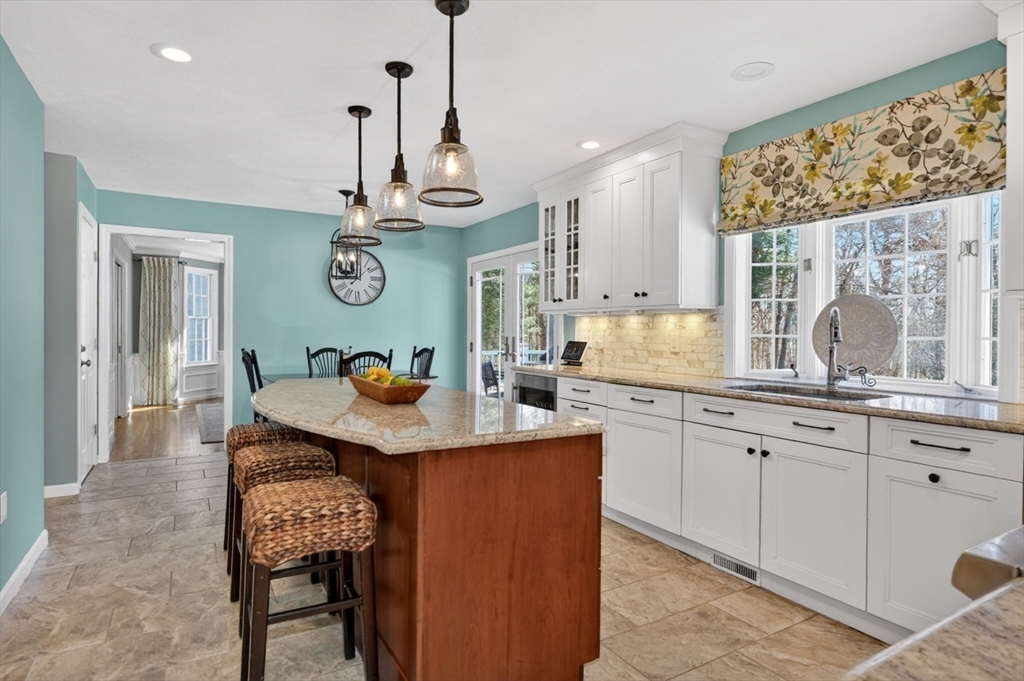 10 Sawyer Road Northborough, MA 01532 - Photo 11 of 42