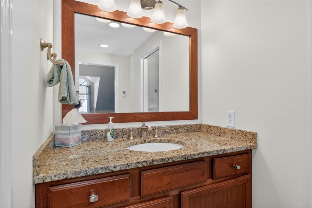 10 Sawyer Road Northborough, MA 01532 - Photo 25 of 42