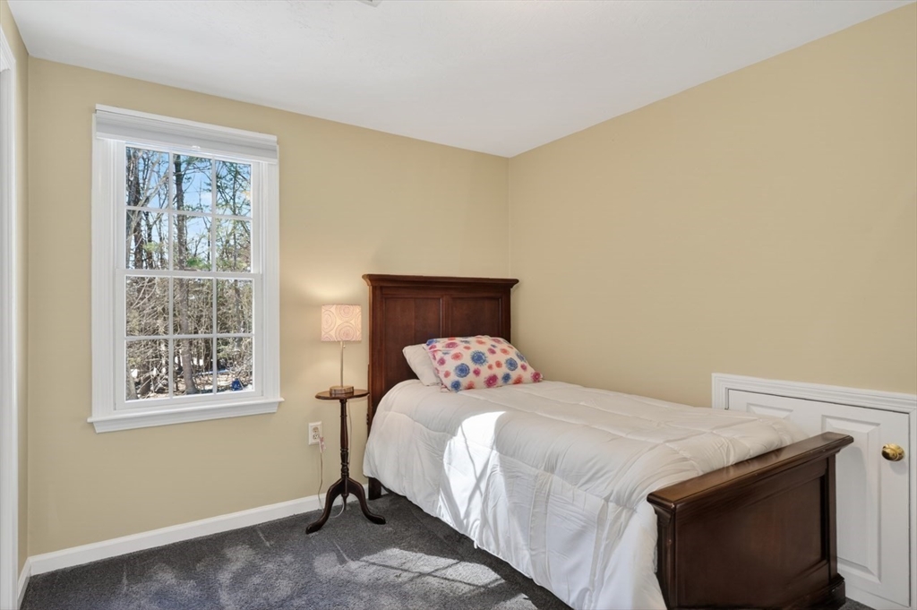 10 Sawyer Road Northborough, MA 01532 - Photo 28 of 42