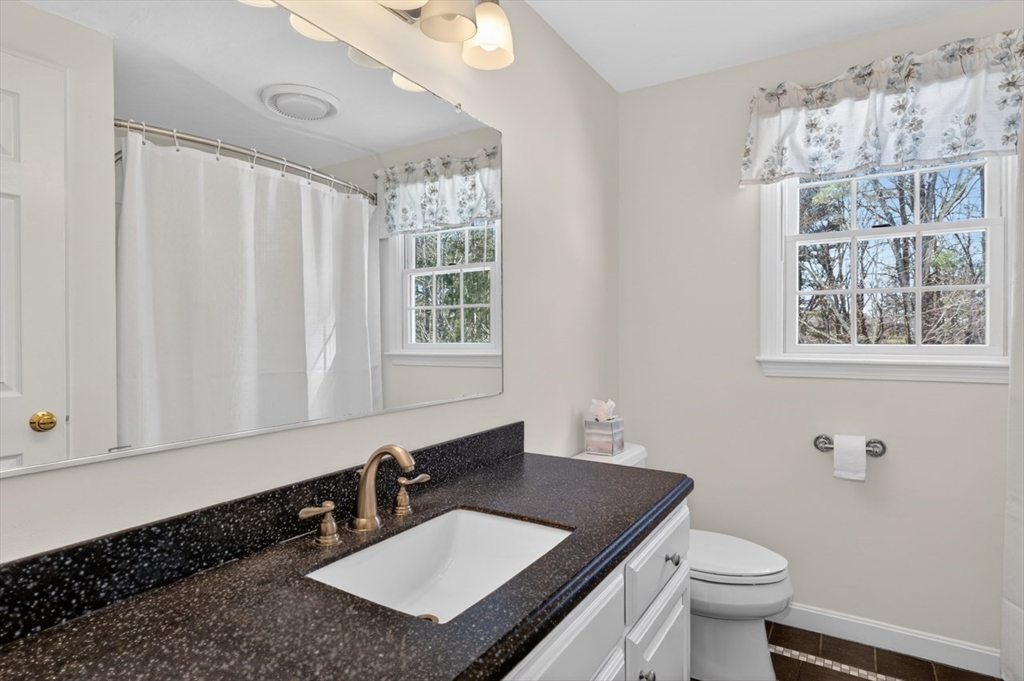 10 Sawyer Road Northborough, MA 01532 - Photo 29 of 42