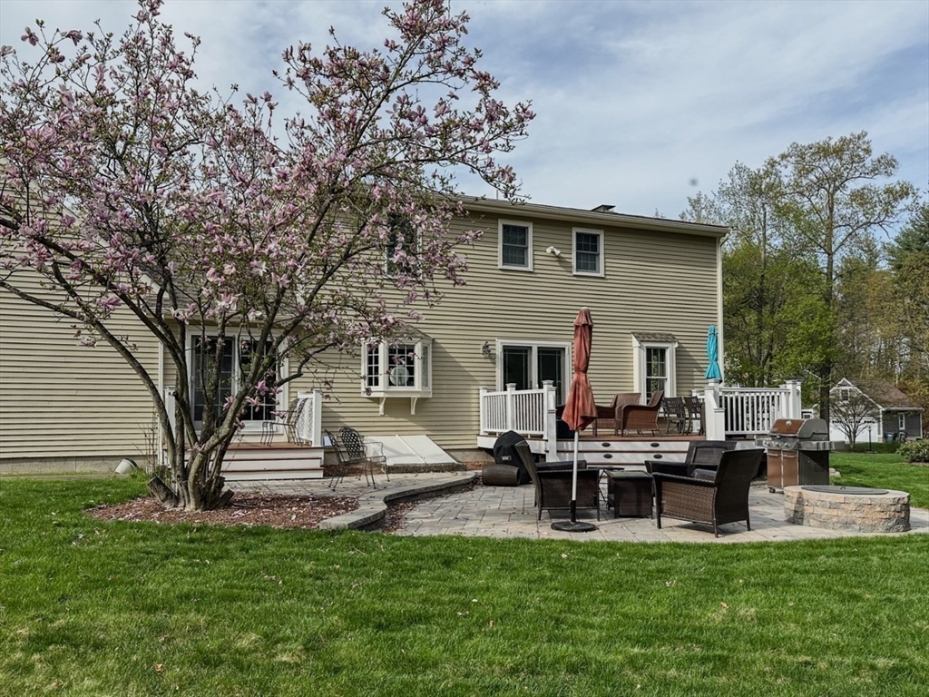 10 Sawyer Road Northborough, MA 01532 - Photo 34 of 42