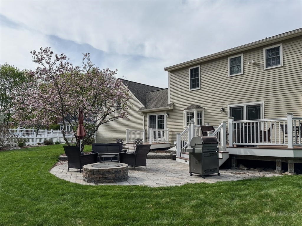 10 Sawyer Road Northborough, MA 01532 - Photo 38 of 42