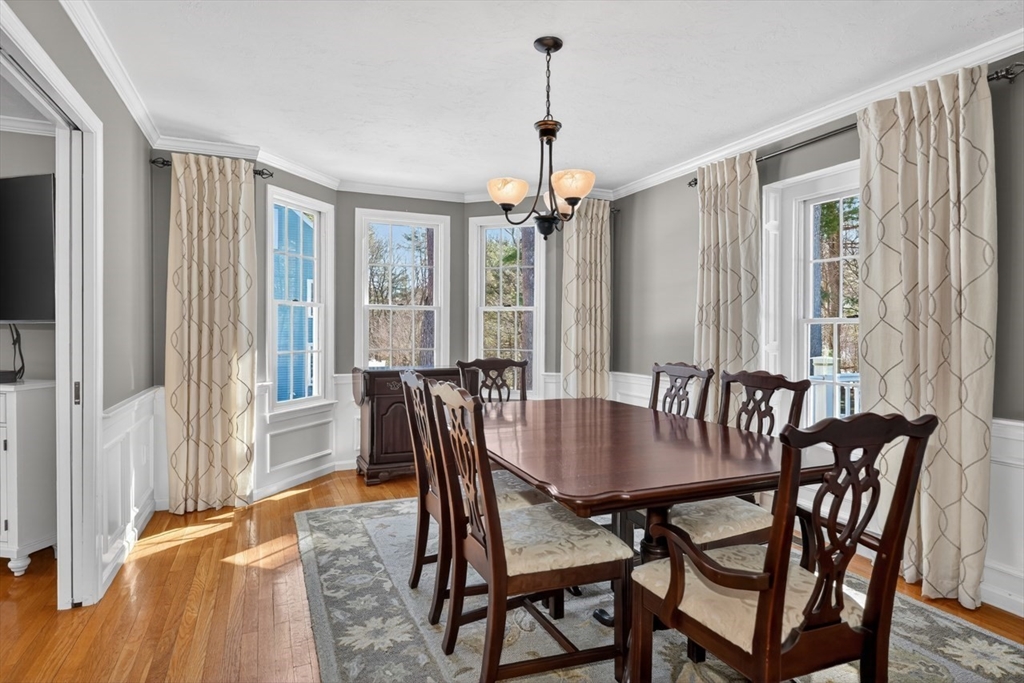 10 Sawyer Road Northborough, MA 01532 - Photo 7 of 42