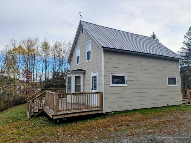 $229,000 | 11 Bohan Street, Stewartstown, NH 03576
