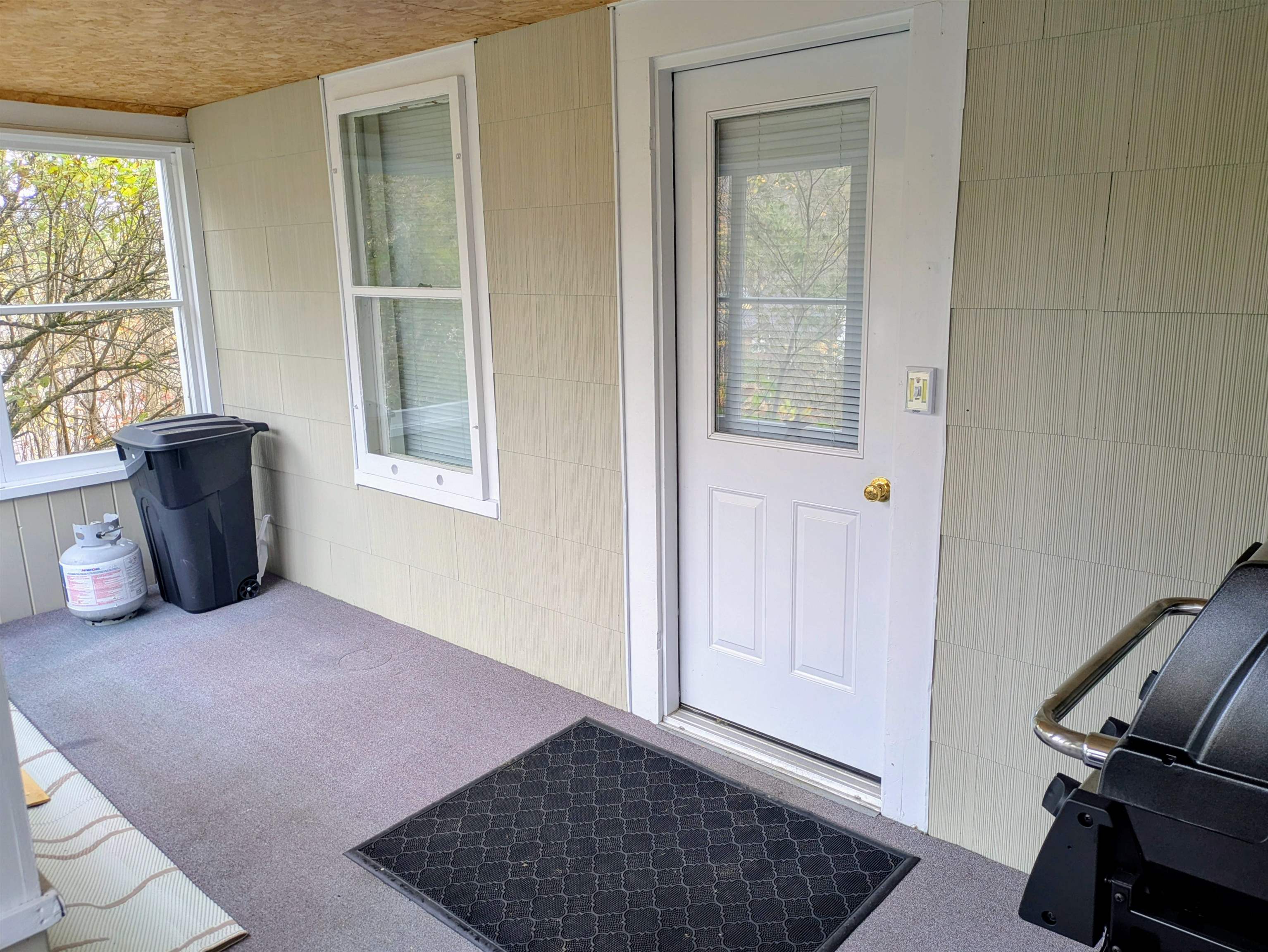 11 Bohan Street Stewartstown, NH 03576 - Photo 4 of 18