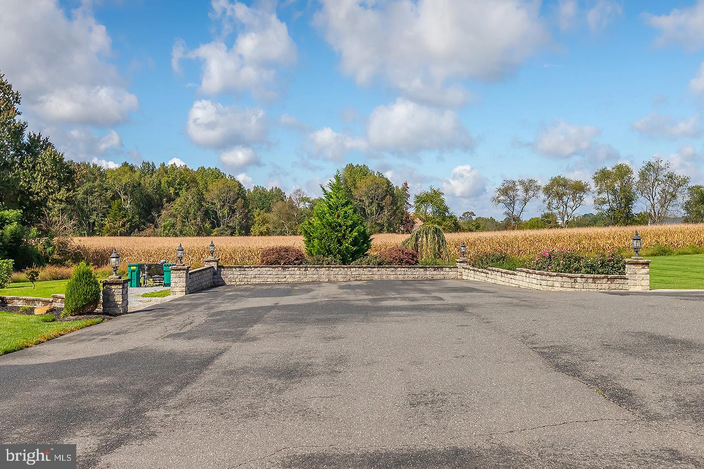 77 Davis Road Woodstown, NJ 08098 - Photo 16 of 51 Gallery Image 16