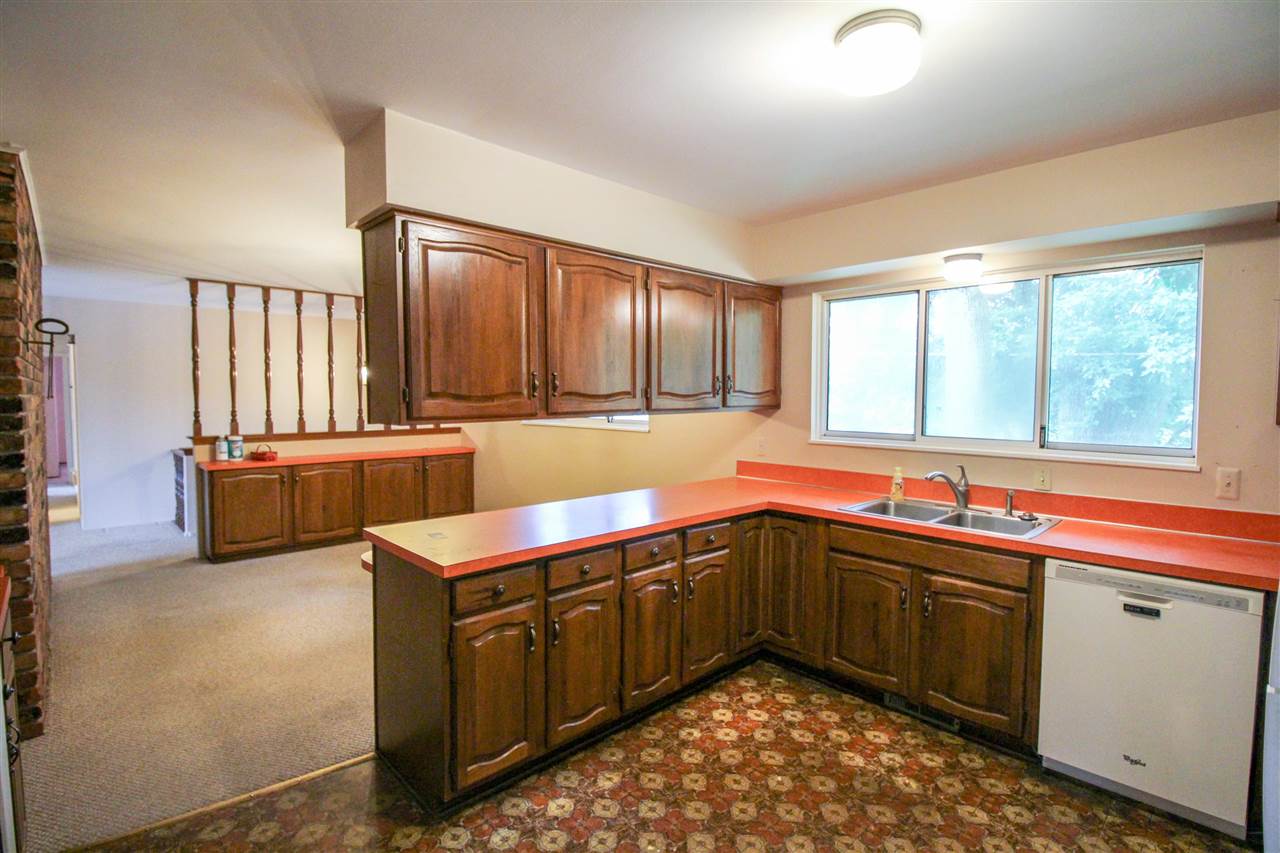 2488 Grove Park Road Fenton, MI 48430 - Photo 11 of 50