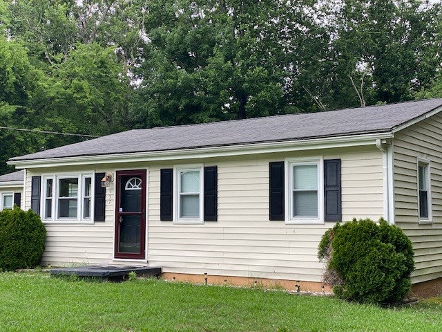 137 Elliott Hurt Road Kenbridge, VA 23944 - Photo 2 of 29 Gallery Image 2