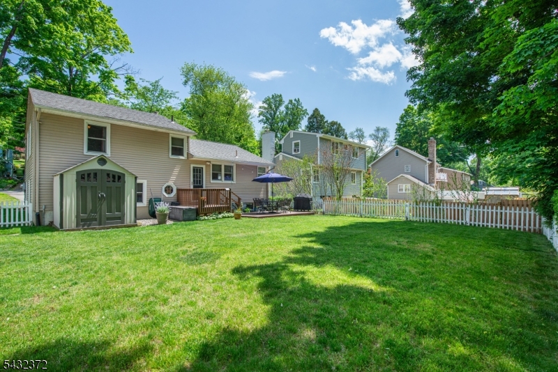 26 Lakeview Road Sparta, NJ 07871 - Photo 37 of 50