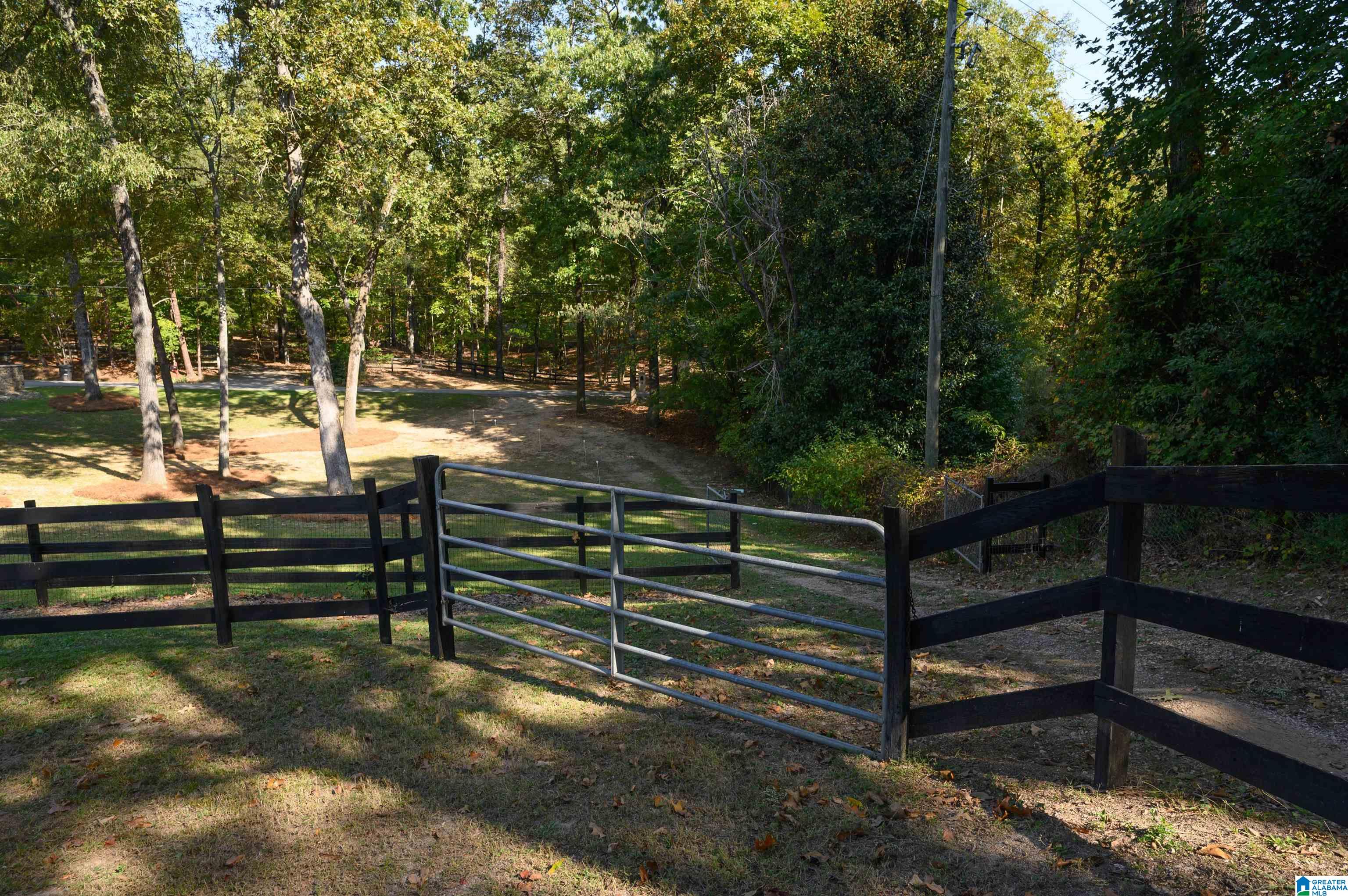 830 Valley View Road Pelham, AL 35124 - Photo 66 of 78