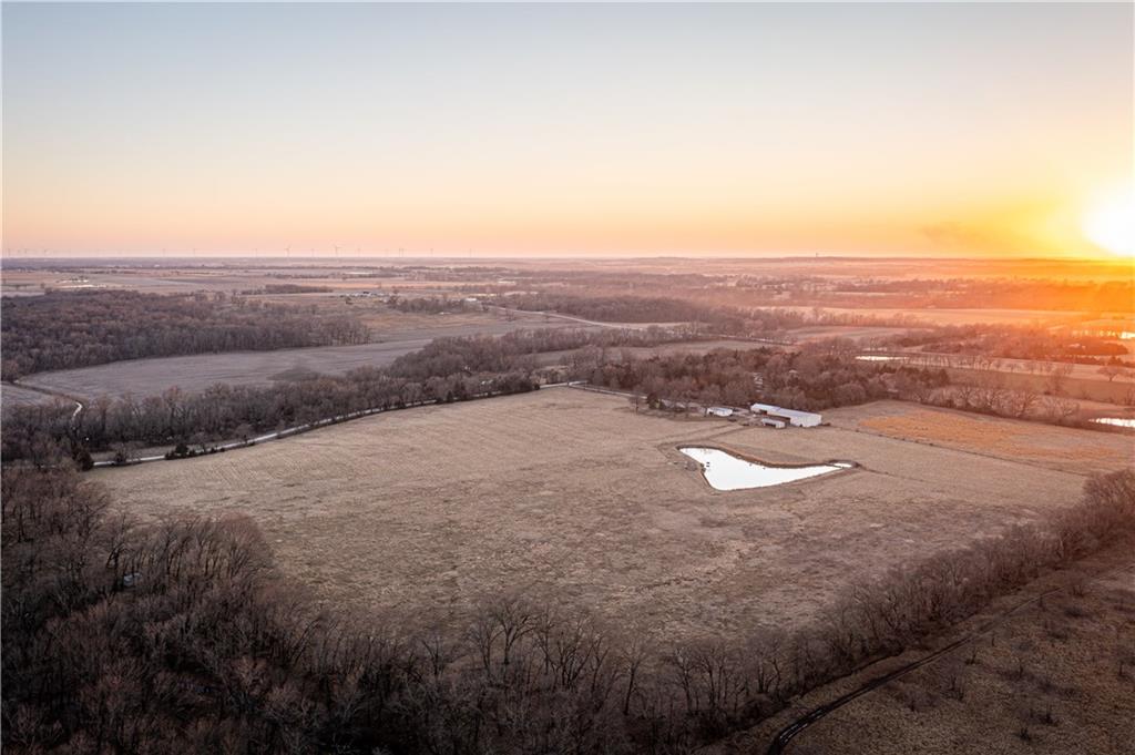 6260 183rd Road Chanute, KS 66720 - Photo 2 of 92