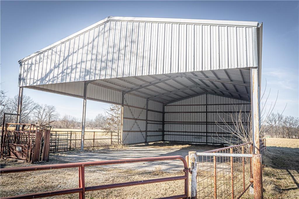 6260 183rd Road Chanute, KS 66720 - Photo 39 of 92