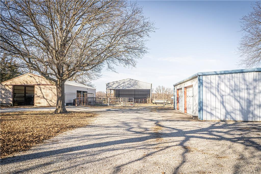 6260 183rd Road Chanute, KS 66720 - Photo 41 of 92