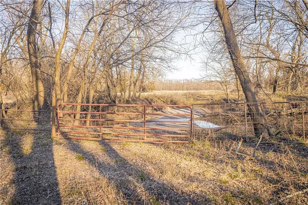 $865,000 | 6260 183rd Road, Chanute, KS 66720