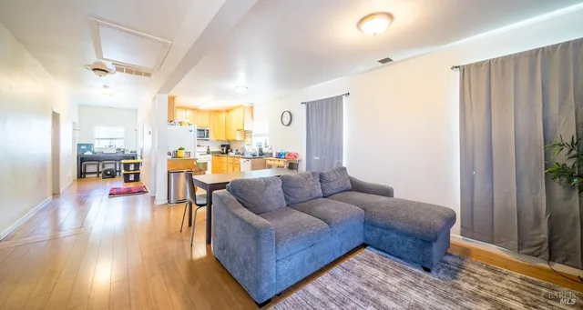 $770,000 | 330 Capitol Street, Vallejo, CA 94590