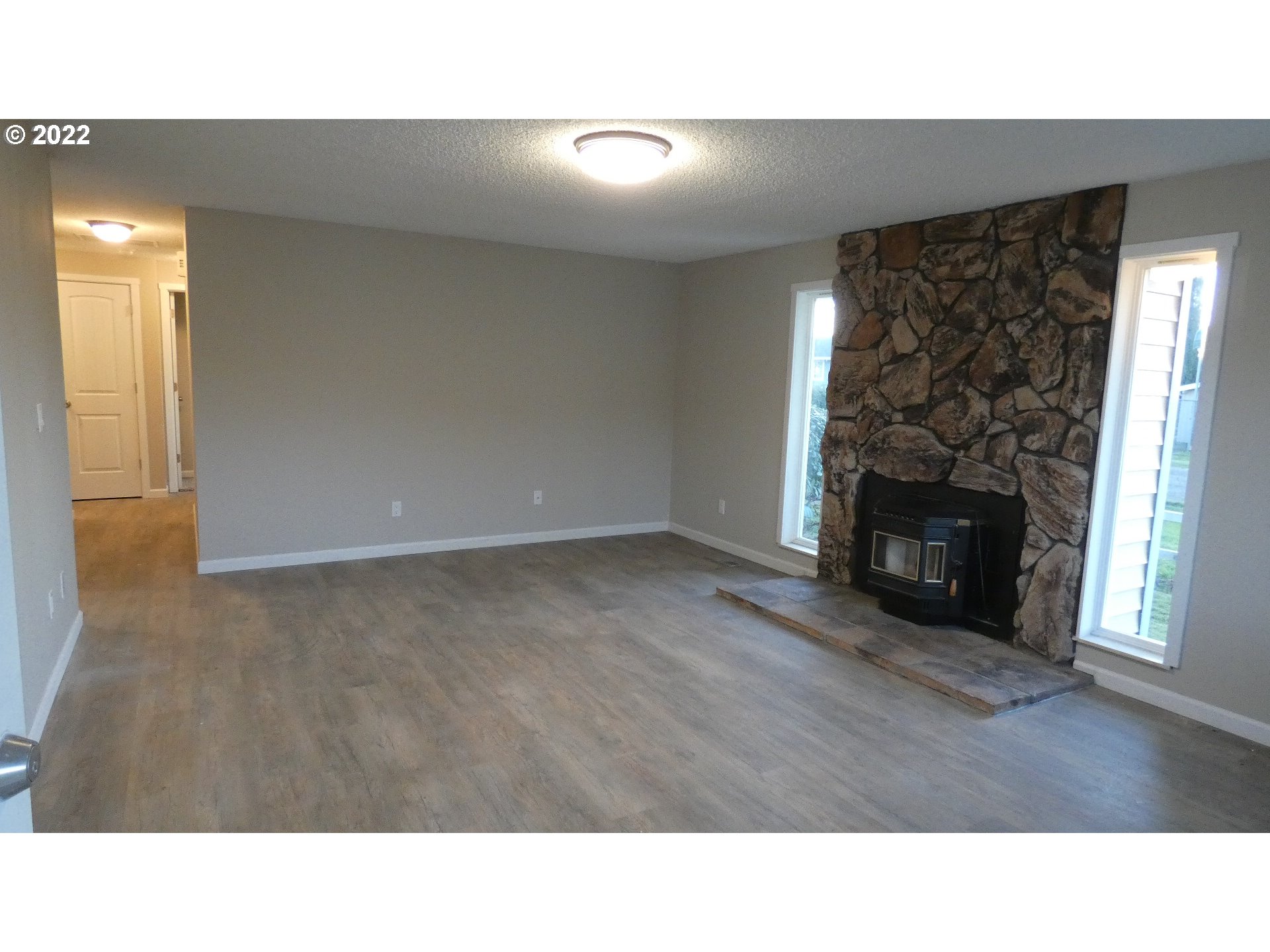 8805 Fairview Road Tillamook, OR 97141 - Photo 6 of 14 Gallery Image 6