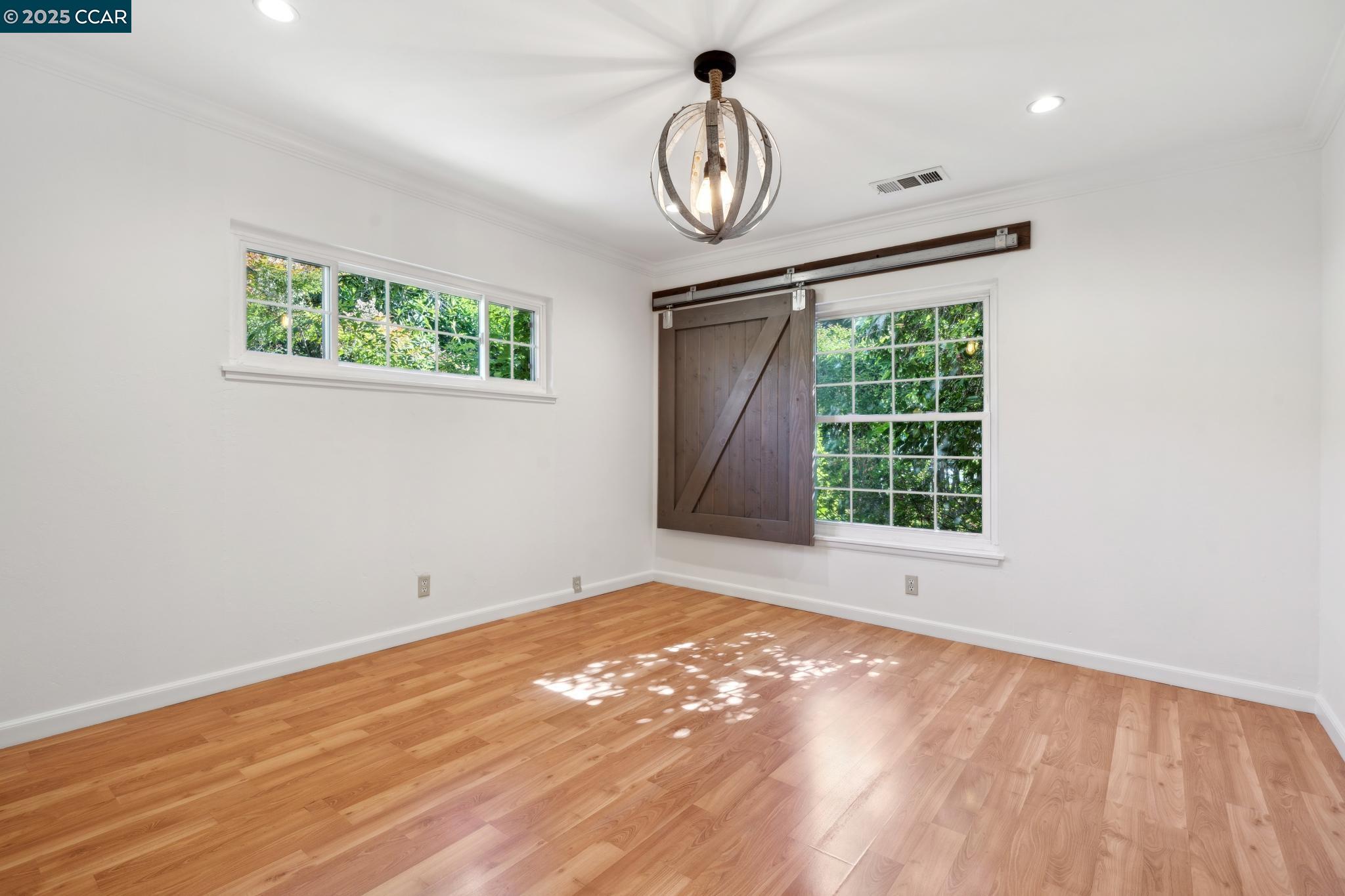 1069 Carol Lane Lafayette, CA 94549 - Photo 6 of 16