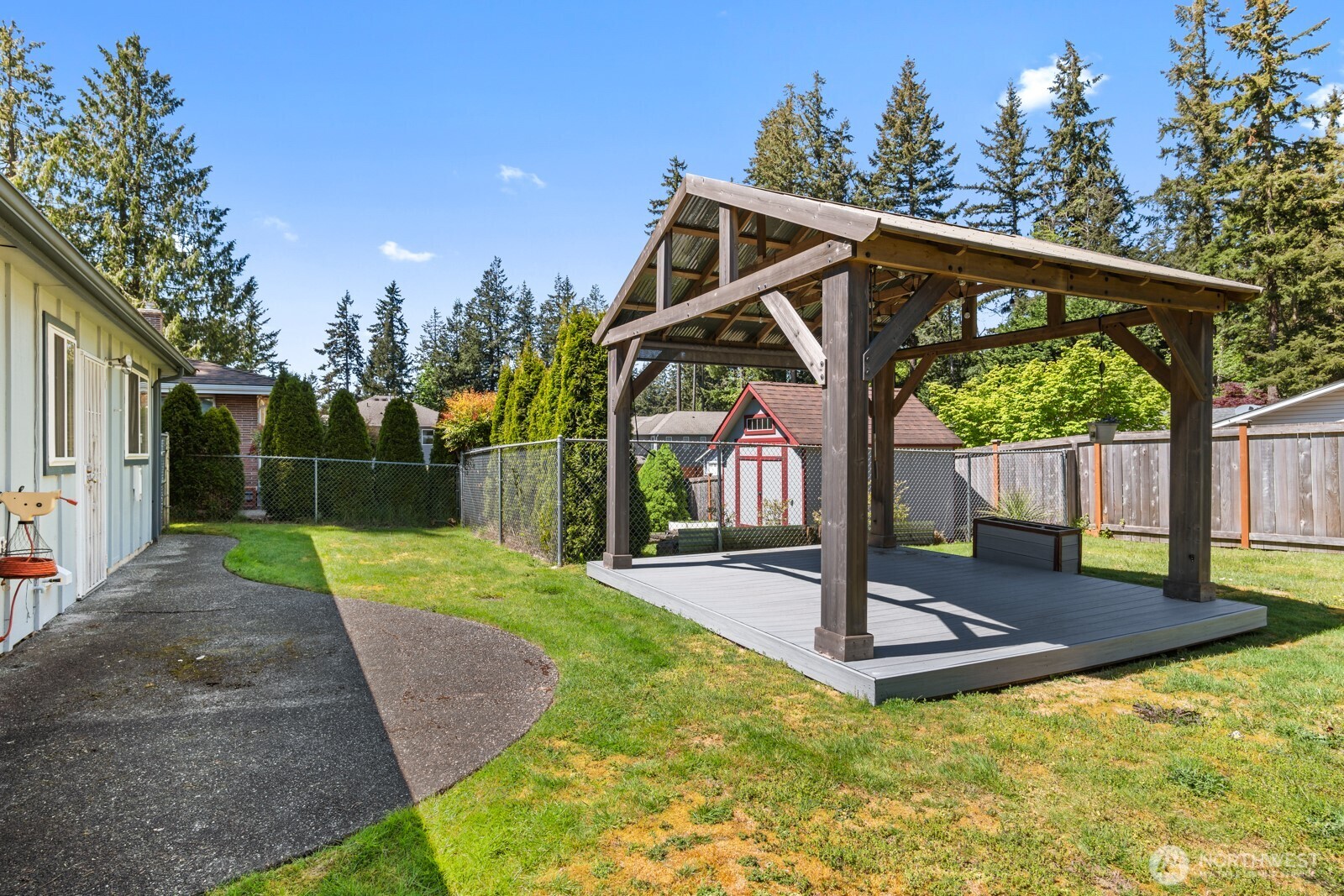 5515 143rd Street Southwest Edmonds, WA 98026 - Photo 23 of 26 Gallery Image 23