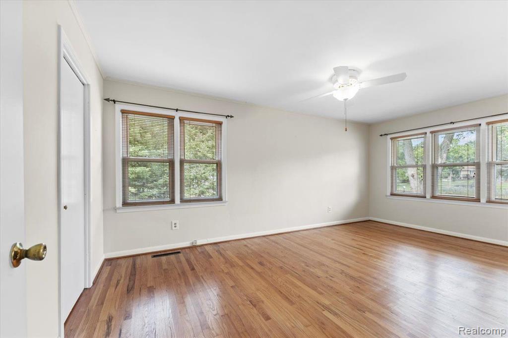 20859 Thorofare Road Grosse Ile, MI 48138 - Photo 22 of 53 Gallery Image 22