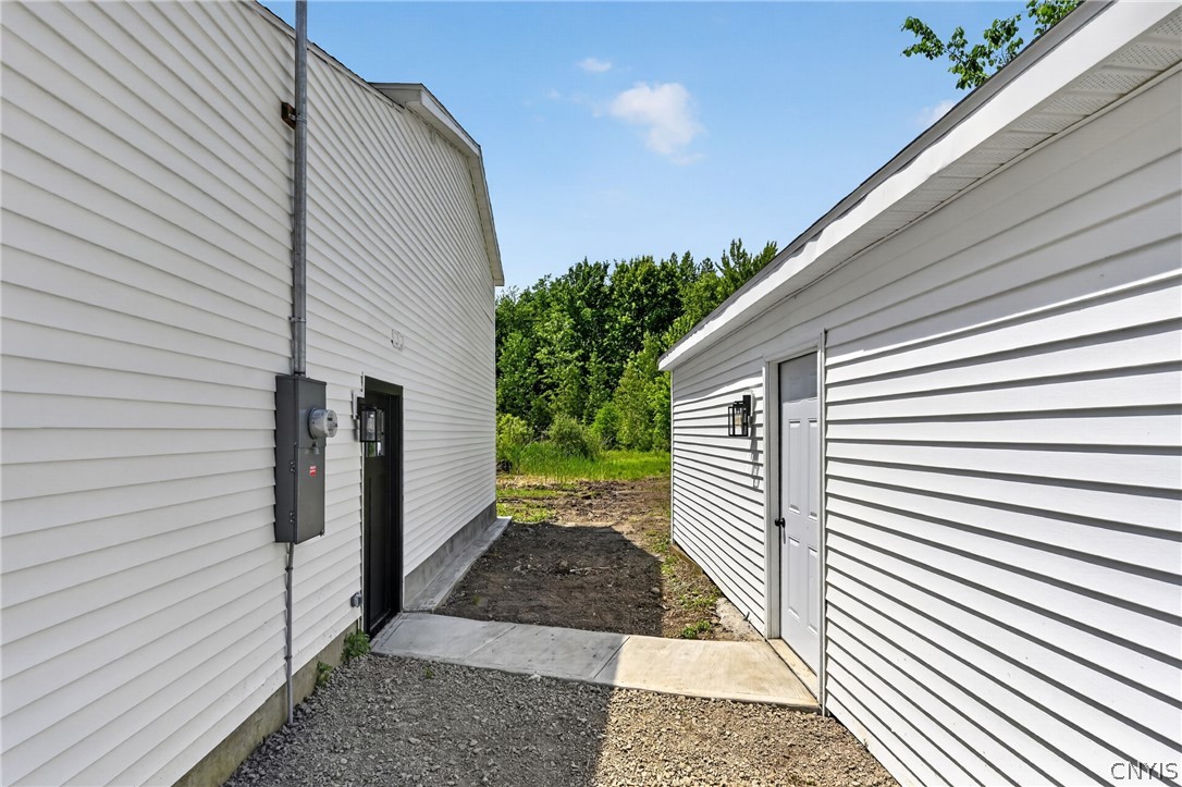 2433 County Rte 6 Volney, NY 13069 - Photo 40 of 49