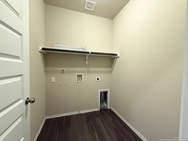 $1,800 | 10534 Green Rock Drive, San Antonio, TX 78223