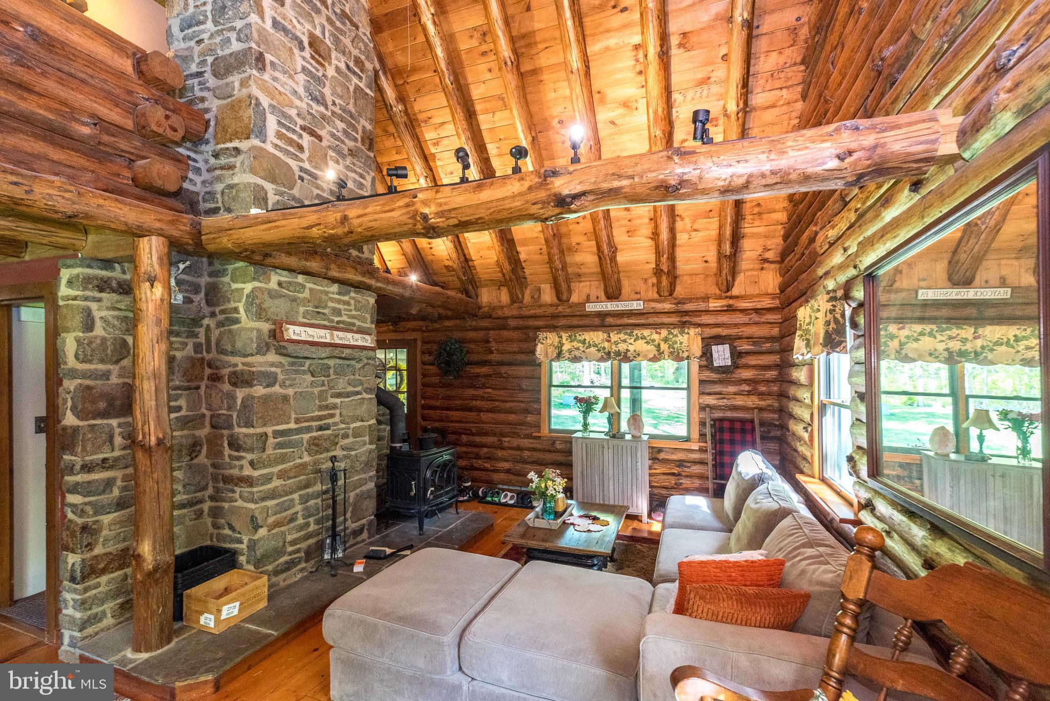 1502 Mission Road Quakertown, PA 18951 - Photo 8 of 52 Cozy escape
