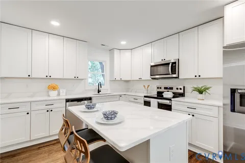 $415,000 | 2928 Oakland Avenue, Henrico, VA 23228