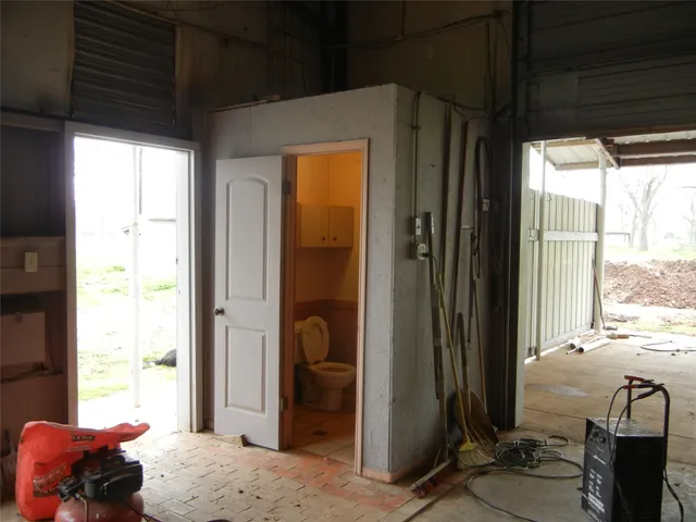 $630,000 | 1645 Peach Ridge Road, Brookshire, TX 77423