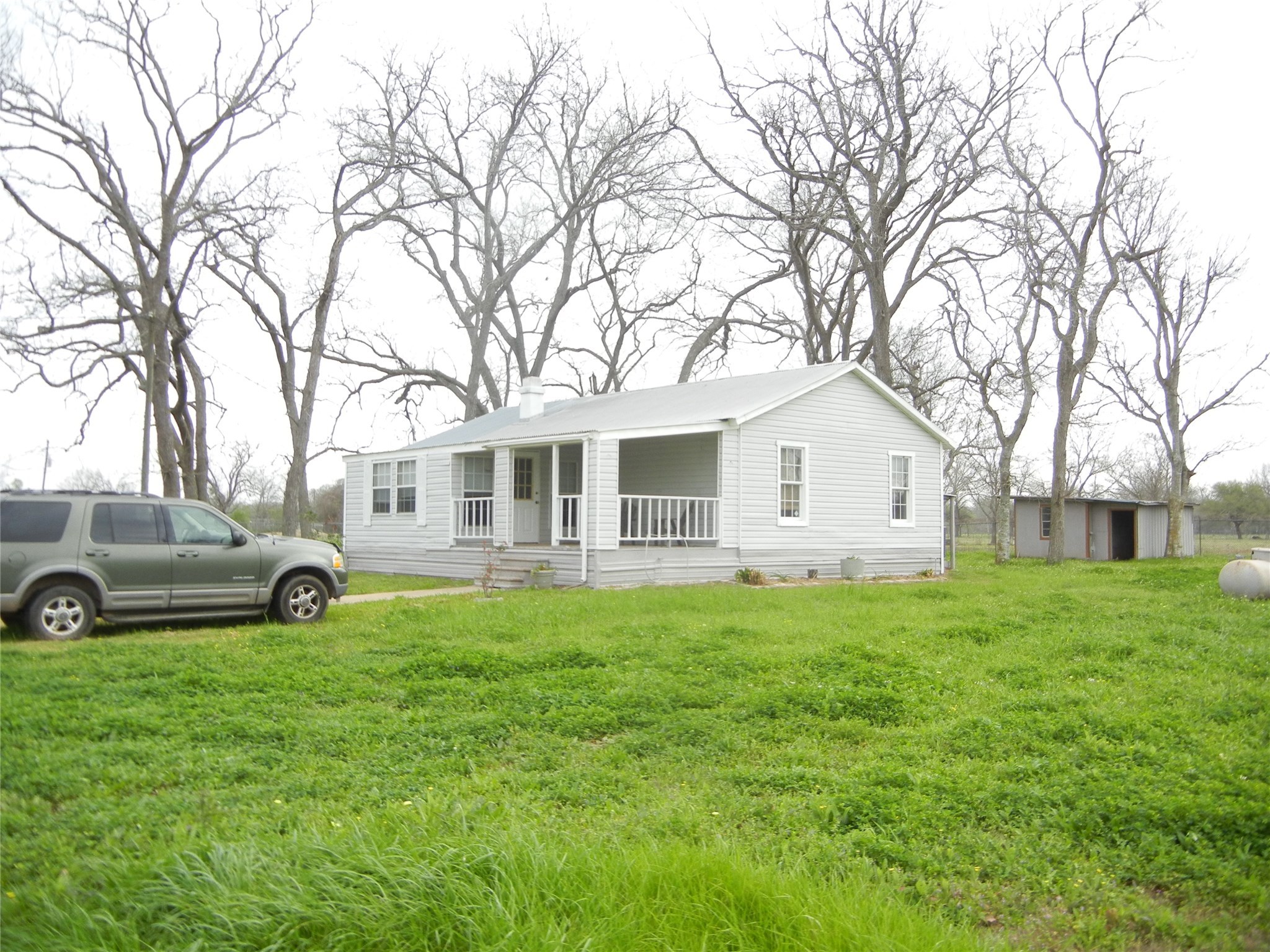 1645 Peach Ridge Road Brookshire, TX 77423 - Photo 2 of 42