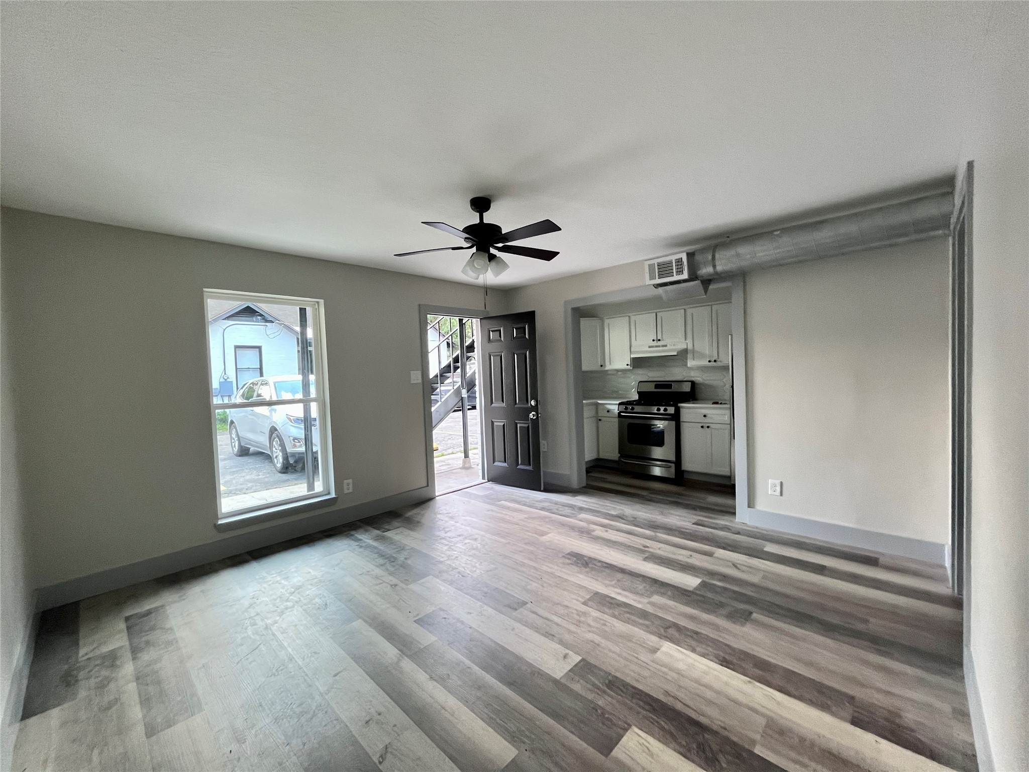 8335 Bonner Drive, Unit 1 Houston, TX 77017 - Photo 2 of 7