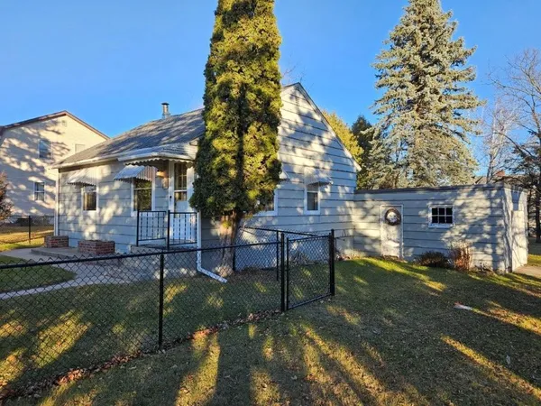 $72,000 | 118 Getchell Avenue Northeast, Bagley, MN 56621