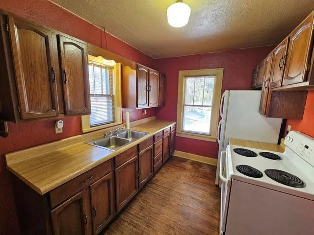 $85,500 | 118 Getchell Avenue Northeast, Bagley, MN 56621