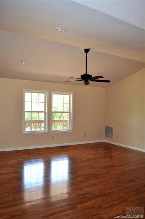 2251 South Road Morganton, NC 28655 - Photo 5 of 15 Gallery Image 5