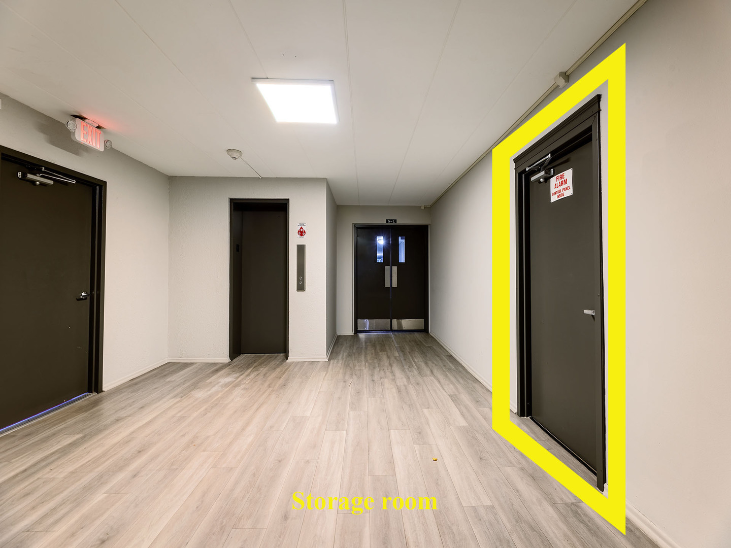 2315 East Olive Street, Unit 2B Arlington Heights, IL 60004 - Photo 23 of 30 a view of hallway with wooden floor