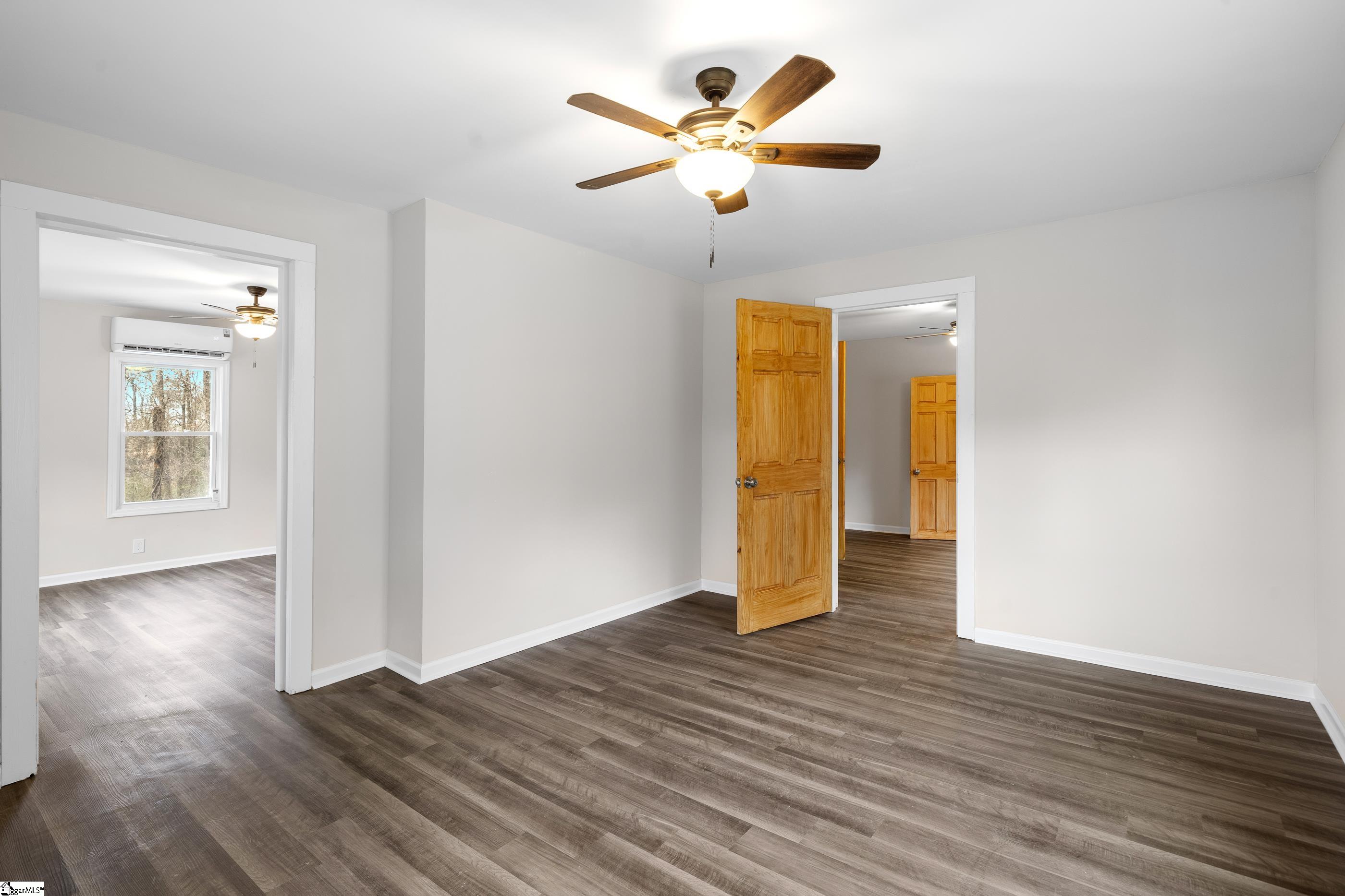 1180 Jackson Street Duncan, SC 29334 - Photo 13 of 21 Gallery Image 13