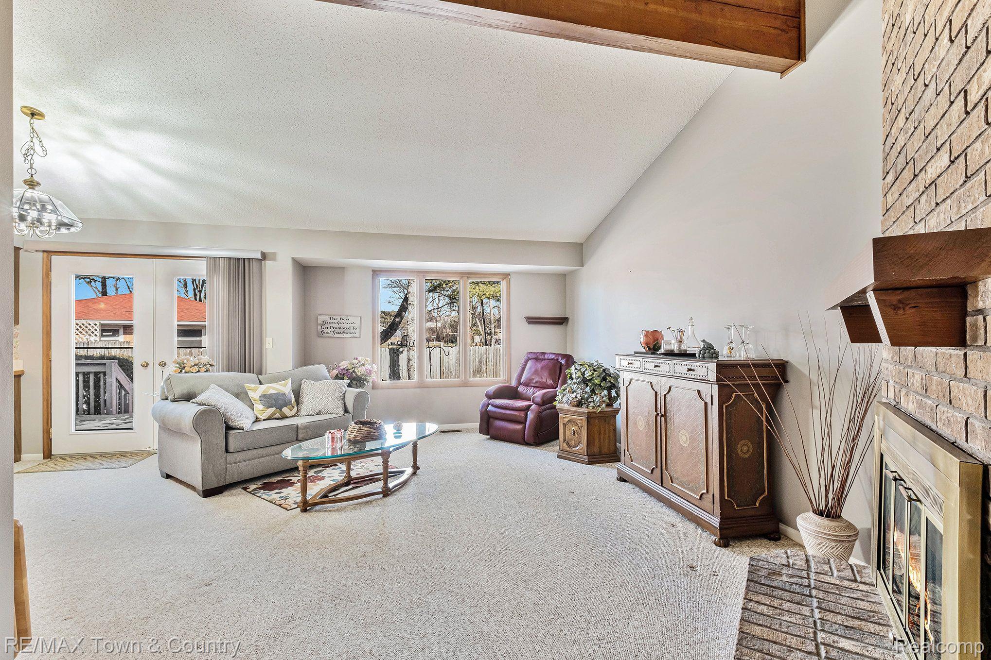 1433 Flushing Road Flushing, MI 48433 - Photo 6 of 28 Gallery Image 6