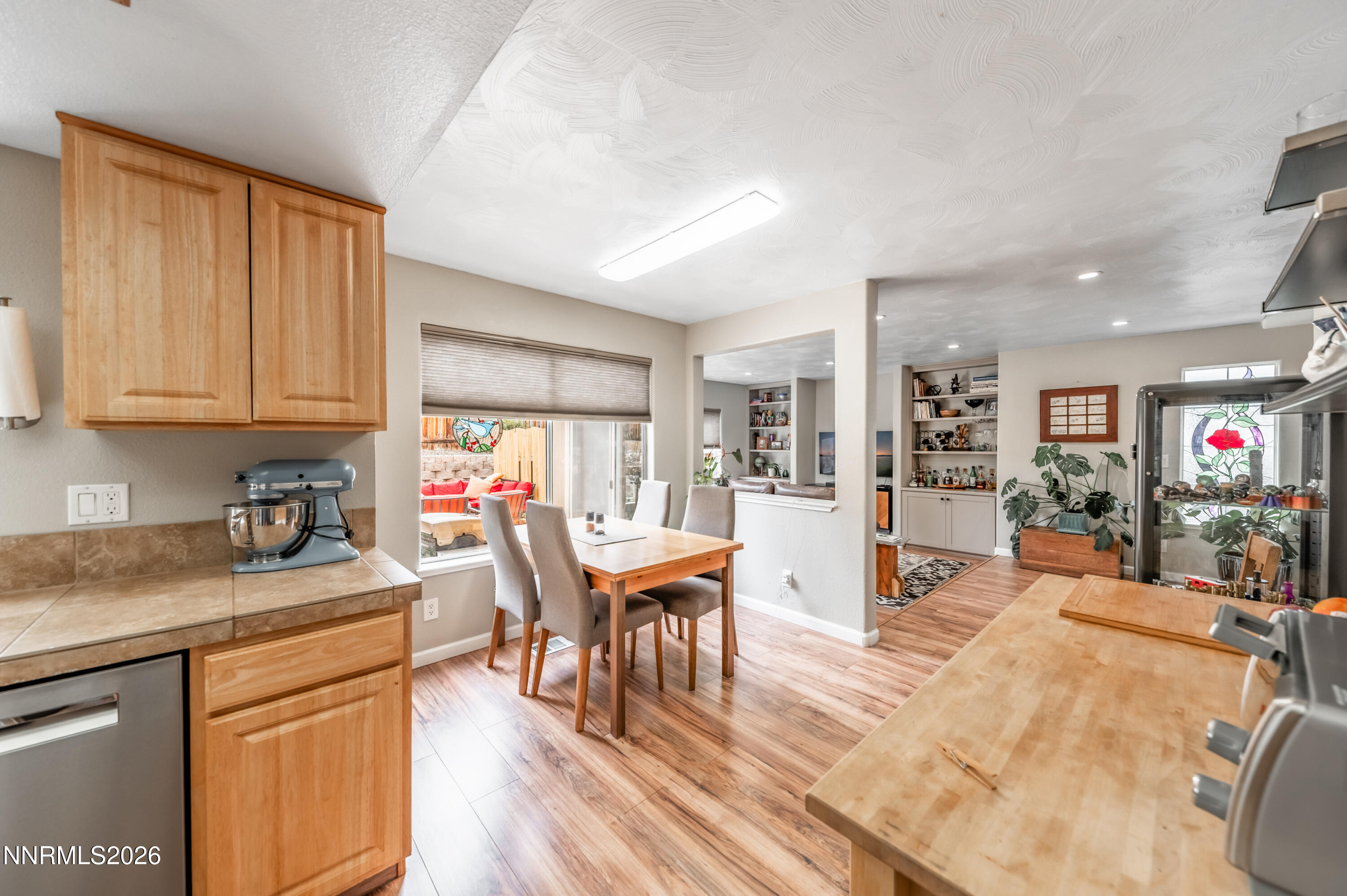 2736 Caballo Drive Reno, NV 89502 - Photo 8 of 22 c-1019